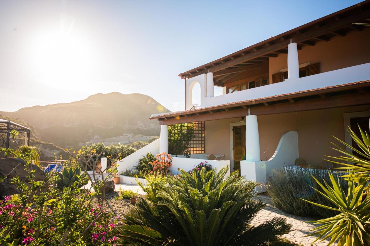 B&B Villa Maristella Lipari  Eksteriør bilde