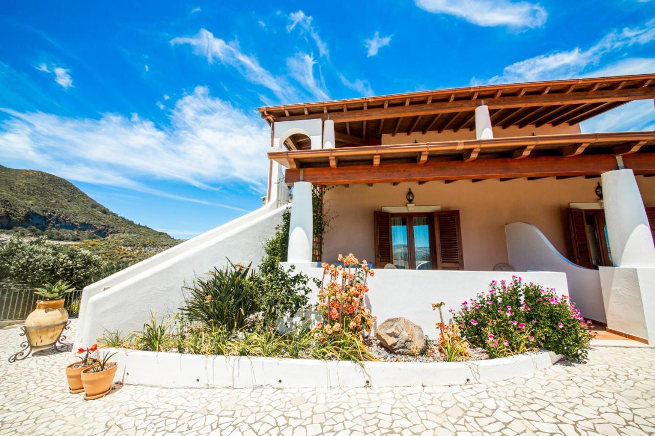 B&B Villa Maristella Lipari  Eksteriør bilde