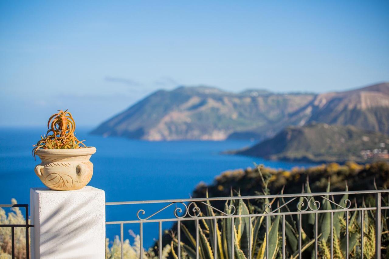 B&B Villa Maristella Lipari  Eksteriør bilde