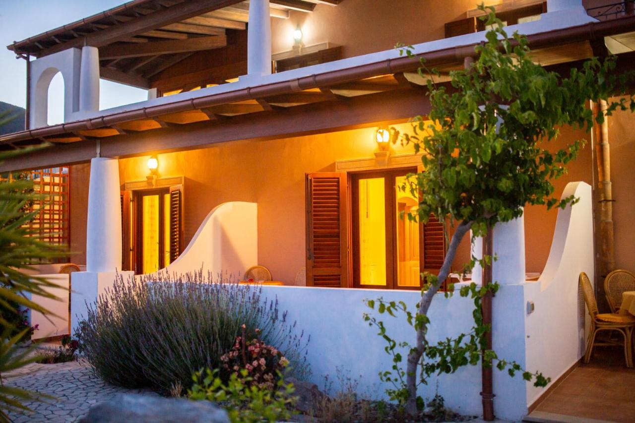 B&B Villa Maristella Lipari  Eksteriør bilde