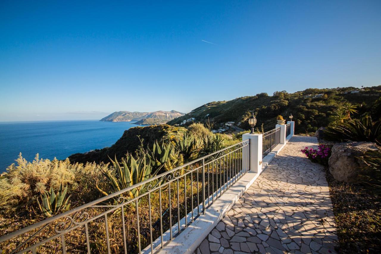 B&B Villa Maristella Lipari  Eksteriør bilde
