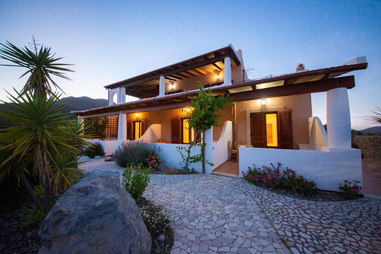 B&B Villa Maristella Lipari  Eksteriør bilde